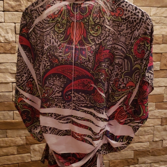 🤩Unique top - Picture 3 of 8